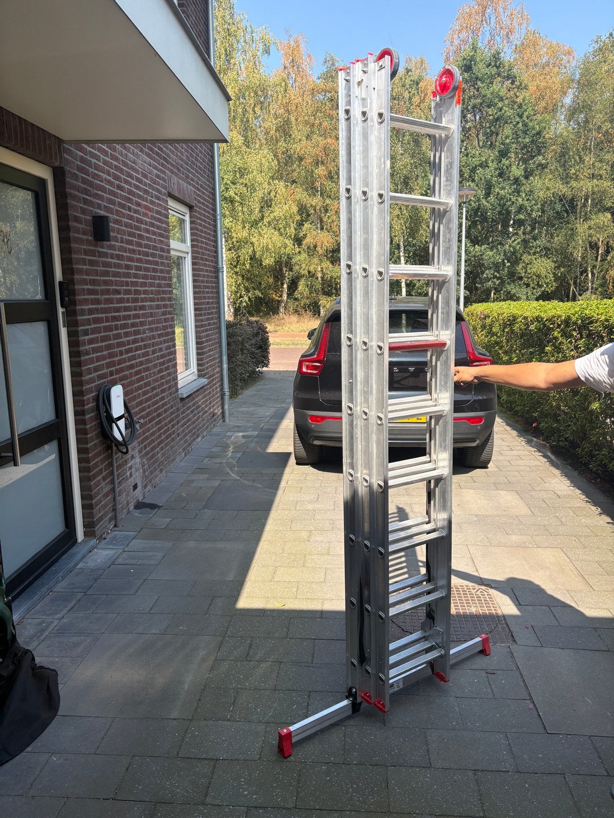 Altrex reform ladder 3x9 sporten met gevelwielen, Doe-het-zelf en Verbouw, Ladders en Trappen, Ophalen, Zo goed als nieuw, Ladder