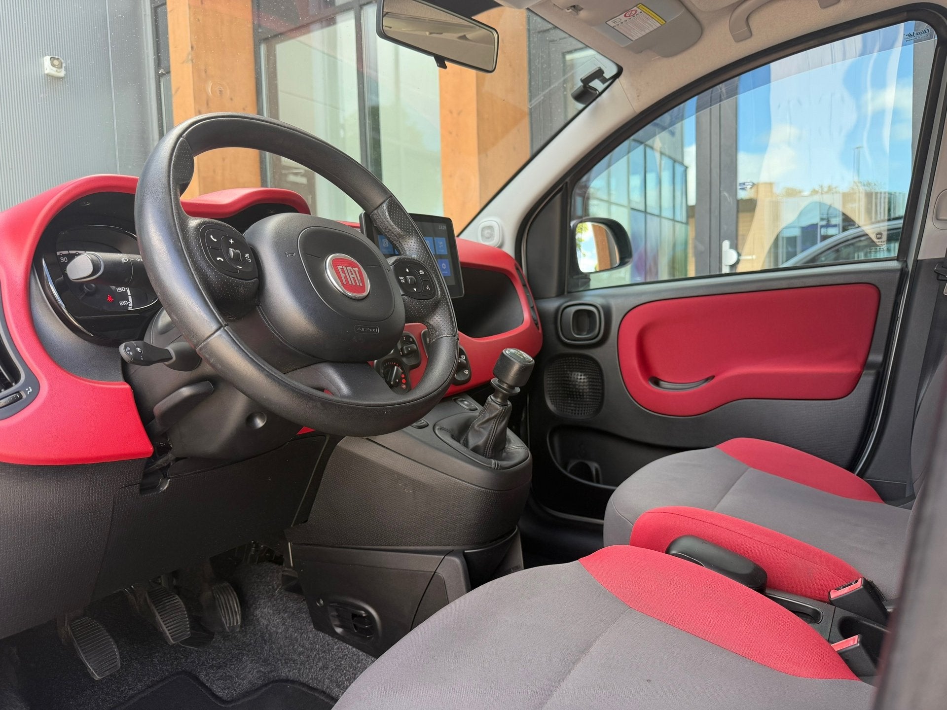 Fiat Panda 0.9 TwinAir Lounge Fiat Panda Lounge | GRIS ARGEN, Auto's, Euro 5, Stof, Gebruikt, 31 €/maand