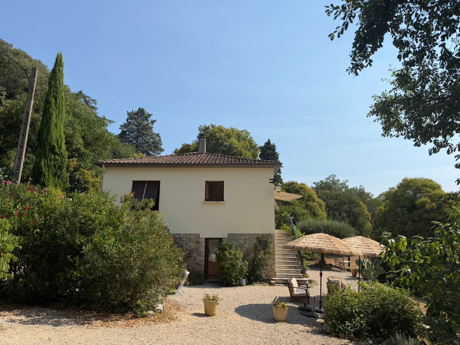 Vakantievilla Ardèche | 4 slaapkamers 3 badkamers 2-9pers, 4 of meer slaapkamers, Ardèche of Auvergne, Afwasmachine, Landelijk