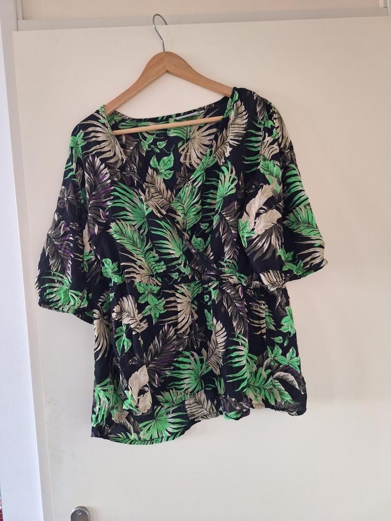 Zomerse blouse met tropische print - Maat M, Maat 46/48 (XL) of groter, Ophalen of Verzenden, Lange mouw, Groen