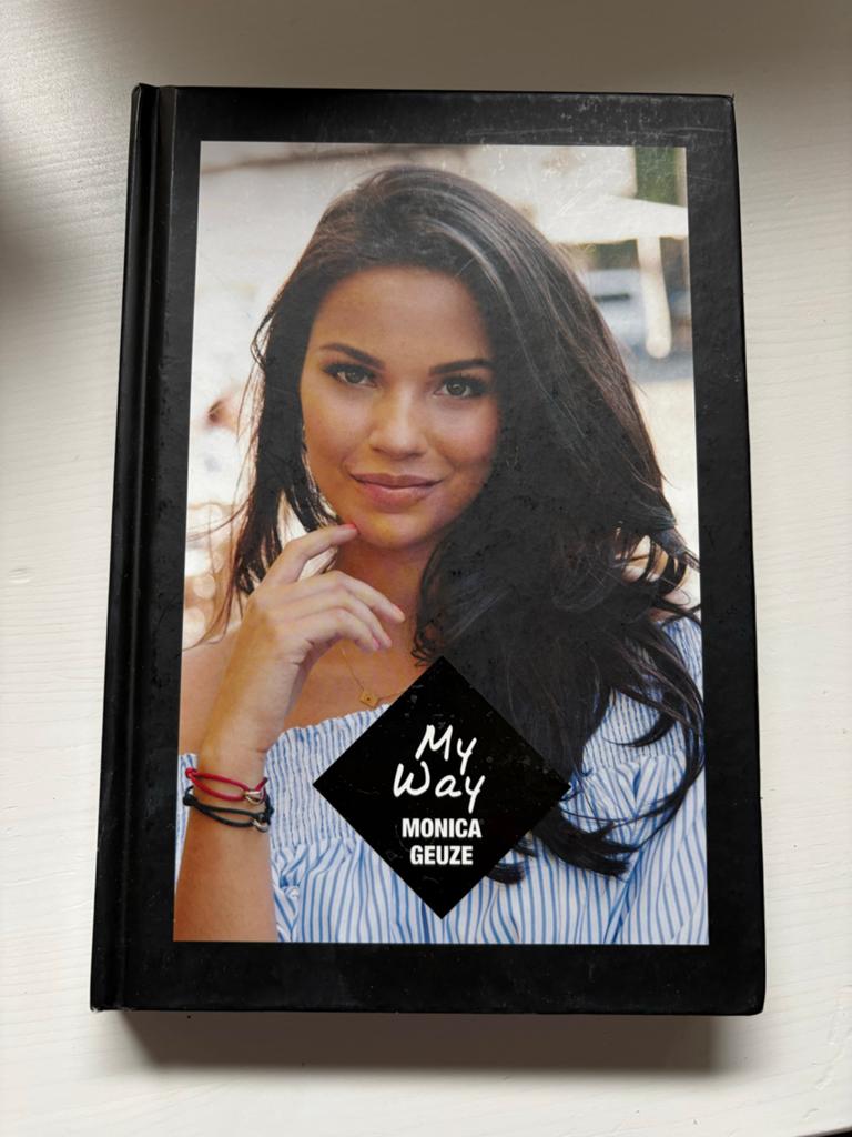 Verschillende leuke populaire boeken, Ophalen of Verzenden, Zo goed als nieuw, Mode algemeen