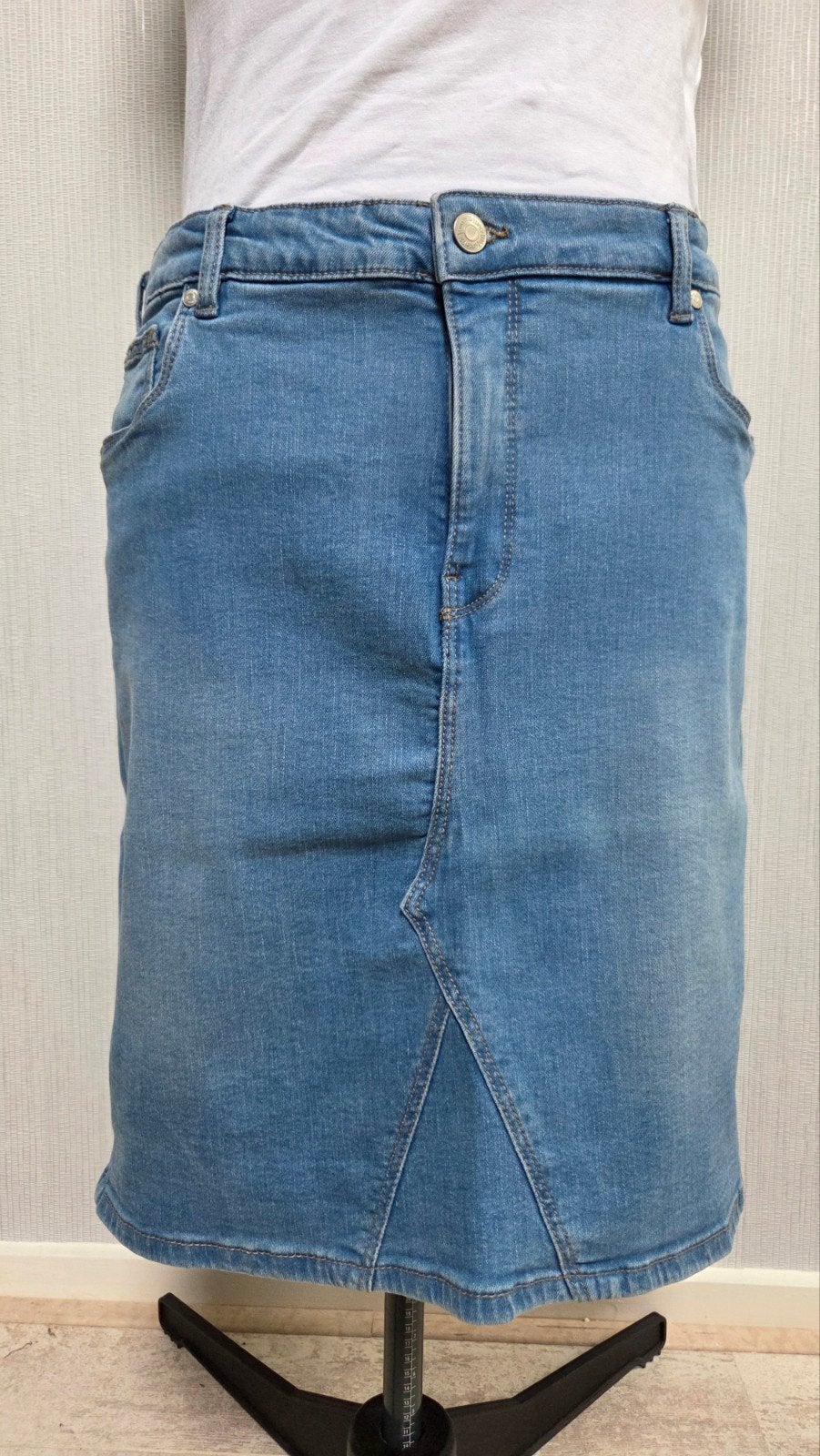 Hema spijkerrok maat L, ongedragen, stretch, jogjeans look, Kleding | Dames, Rokken, Blauw, Maat 42/44 (L), Nieuw, Ophalen of Verzenden