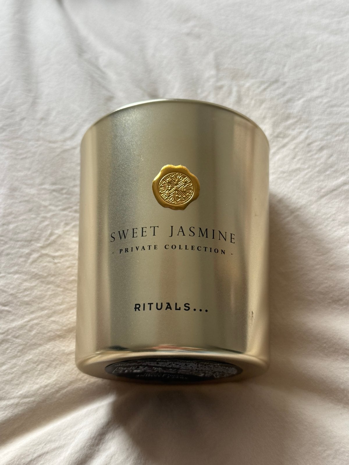 Rituals sweet jasmine goude kaars geurkaars 360 gram NIEUW, Huis en Inrichting, Woonaccessoires | Kandelaars en Kaarsen, Verzenden