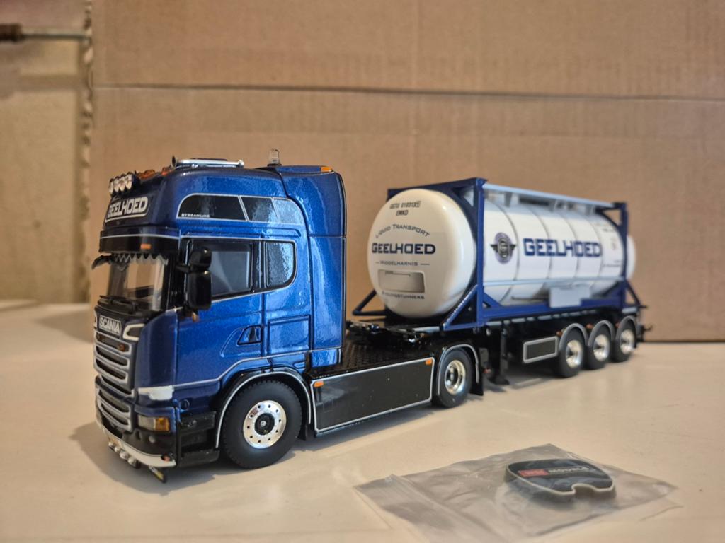 Wsi scania geelhoed, Hobby en Vrije tijd, Modelauto's | 1:50, Ophalen of Verzenden, Zo goed als nieuw, Bus of Vrachtwagen, Wsi
