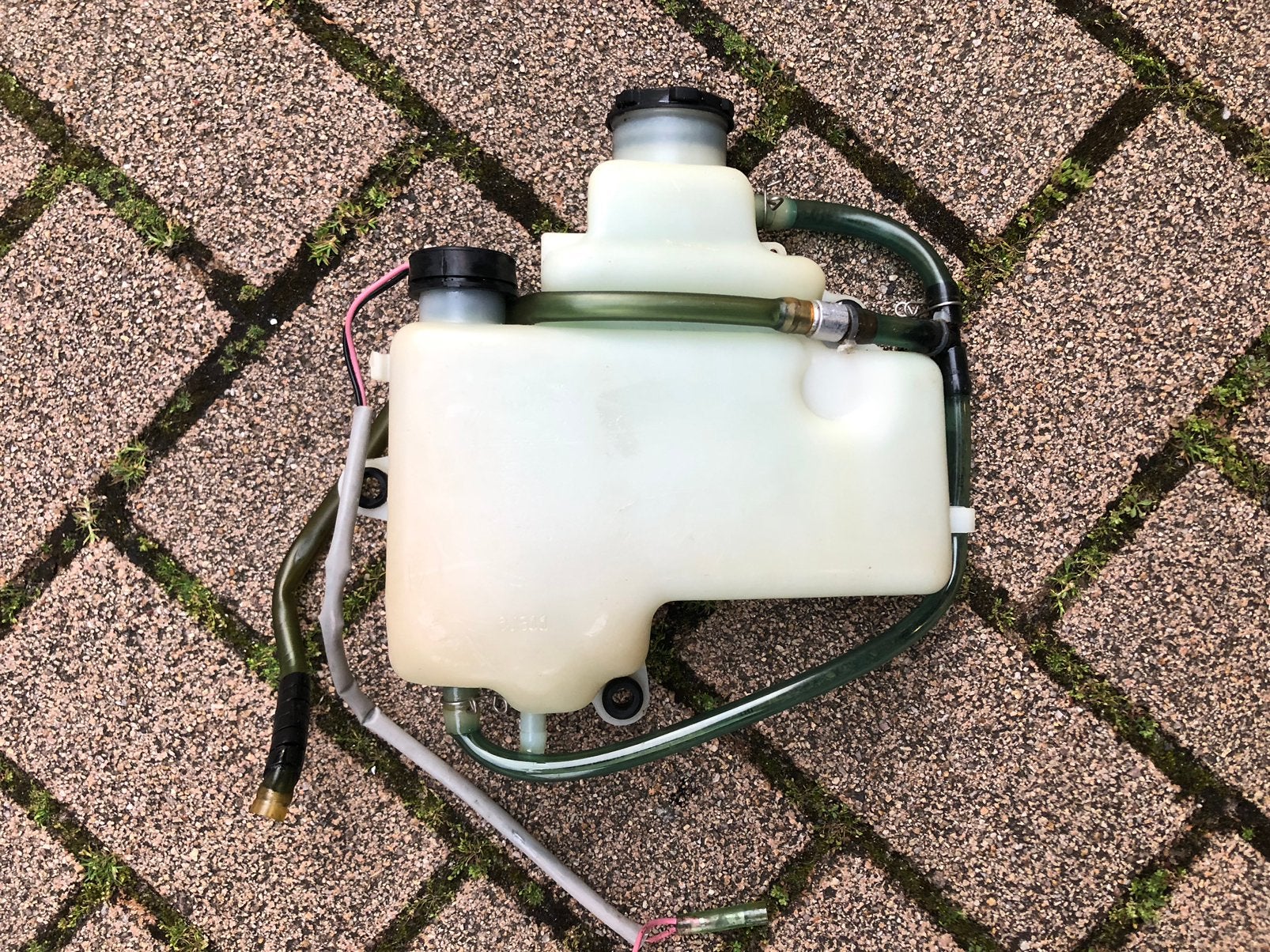 Autolube/olie tankje yamaha 30pk 3 cilinder, Ophalen of Verzenden, Motor en Techniek