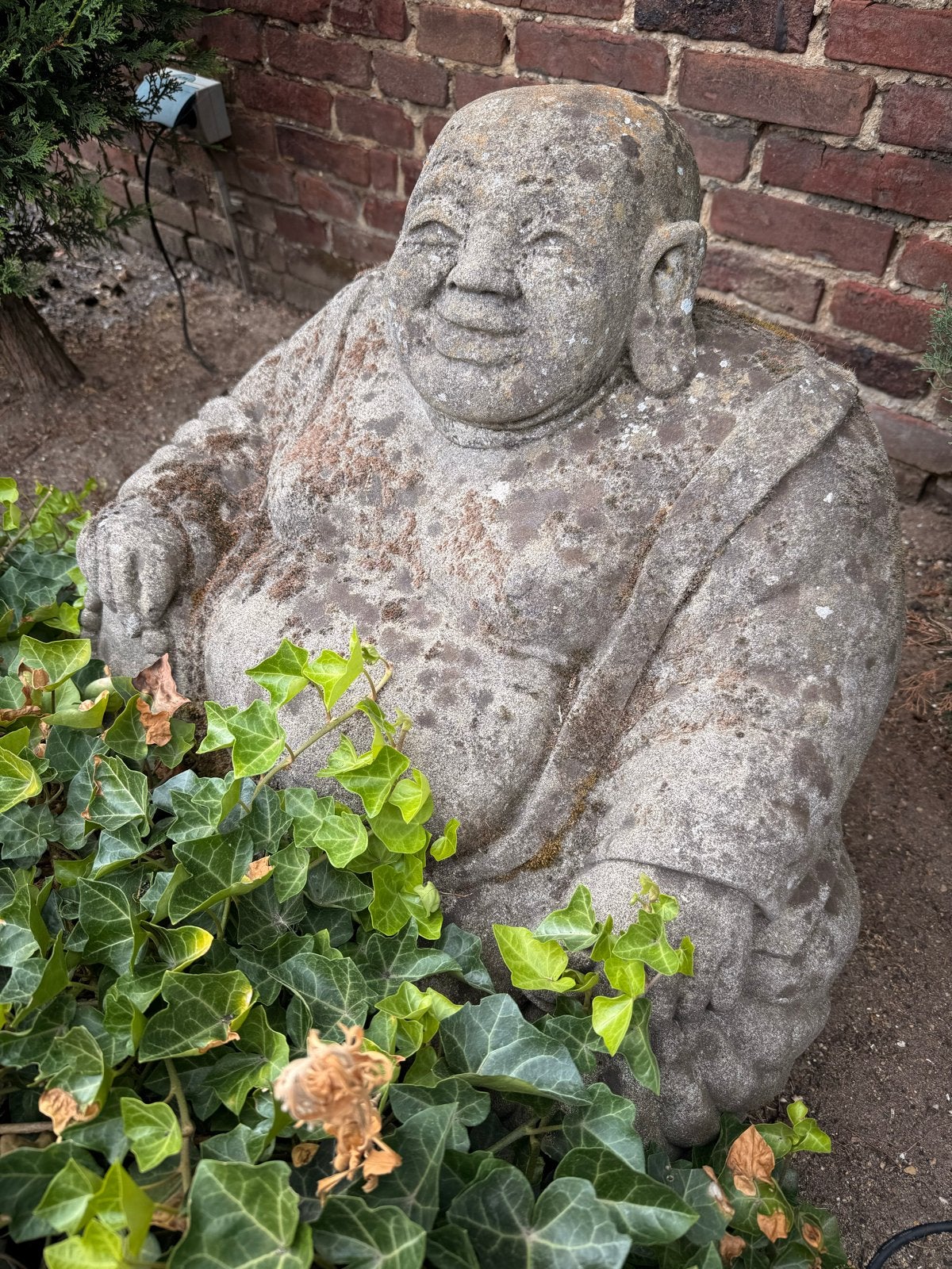 Massieve Happy Boeddha van gietsteen/beton, Ophalen, Gebruikt, Massief, Steen/keramiek