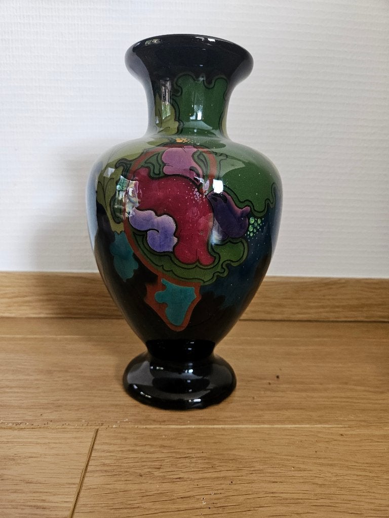 Te Koop:  Regina Gouda Holland vaas, Willem van Beek, Antiek en Kunst, Ophalen