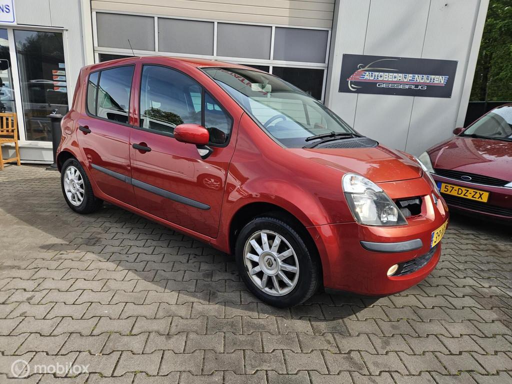Renault Modus 1.2 TCE Exception AIRCO, Voorwielaandrijving, 101 pk, Gebruikt, 4 cilinders