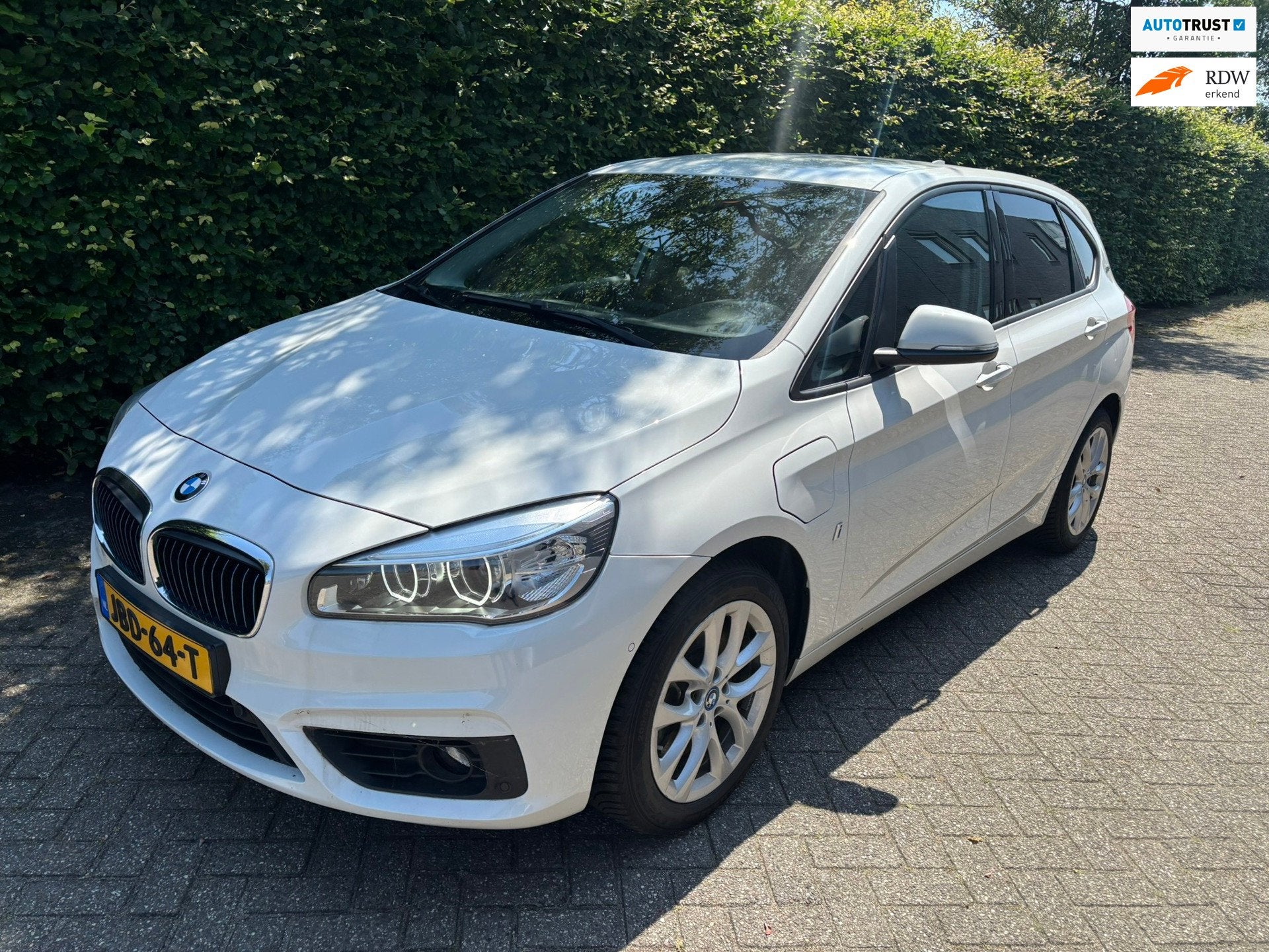 BMW 2-serie Active Tourer 225xe iPerformance Executive, Auto's, Automaat, 136 pk, Gebruikt, Wit