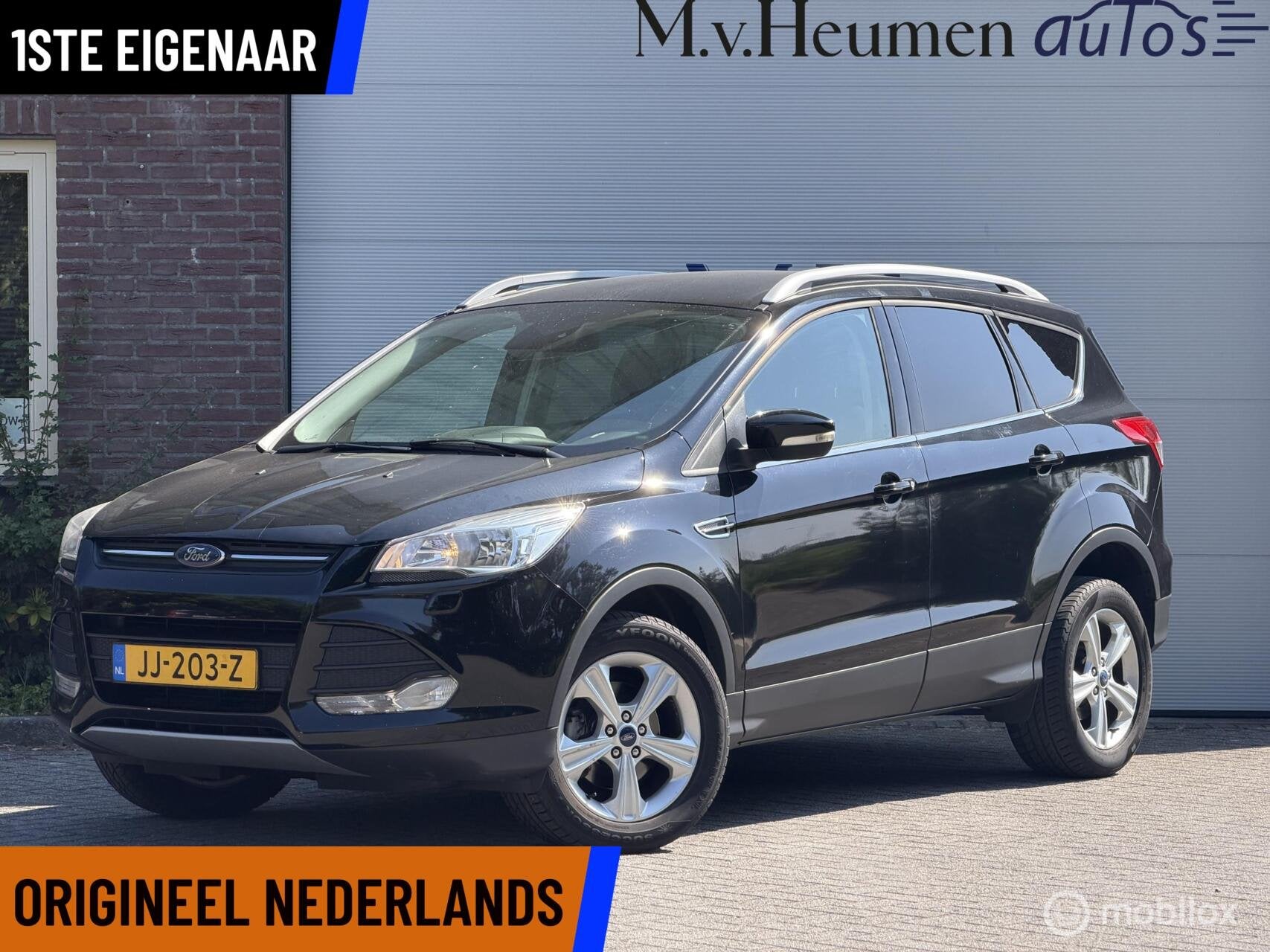 Ford Kuga 1.5 Titanium ORG NED 1STE EIG Goede Auto Stoelverw, Auto's, Stof, 4 cilinders, Zwart, Origineel Nederlands