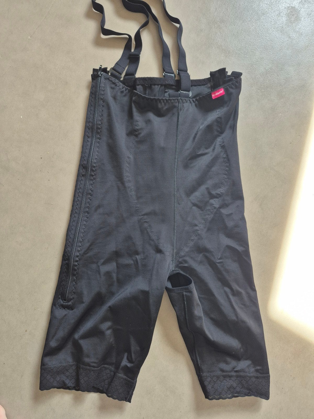 Lipoelastic compressiebroek XL - Zo goed als nieuw, Kleding | Dames, Lipoelastic, Ophalen of Verzenden, Zo goed als nieuw