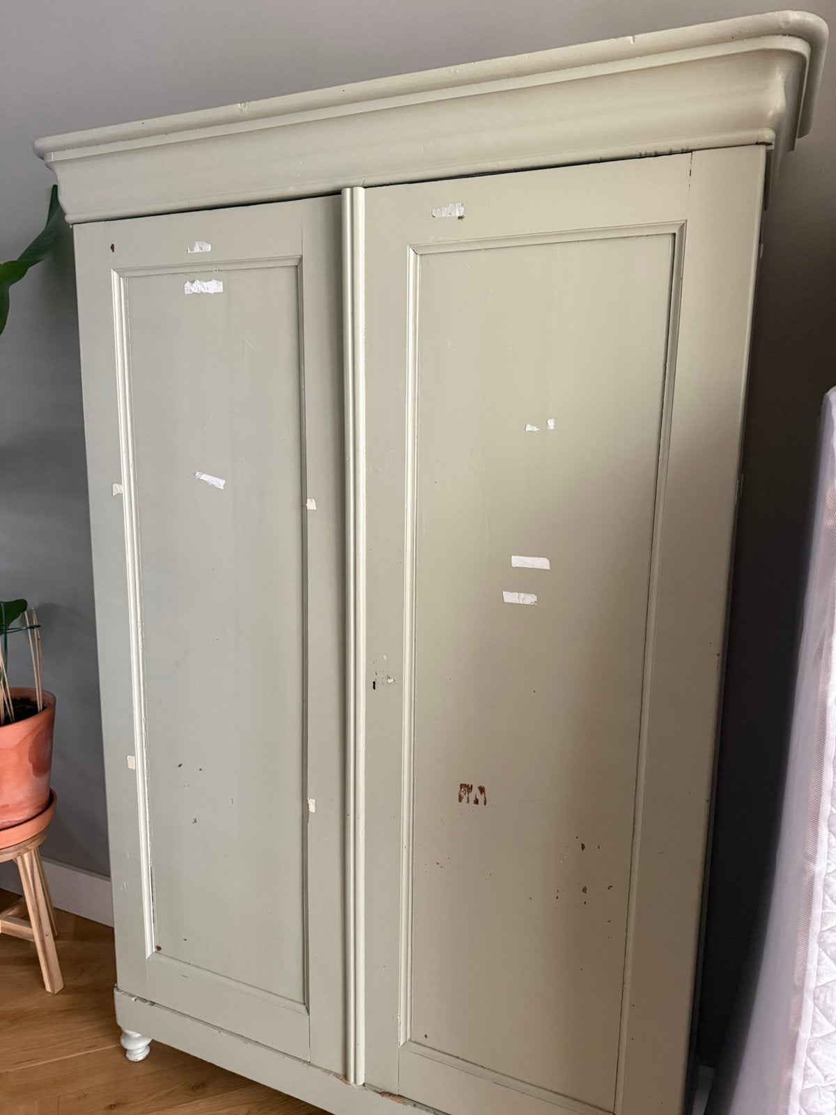 Kast h: 210 b: 140 d: 40, Ophalen, 100 tot 150 cm, 200 cm of meer, Zo goed als nieuw