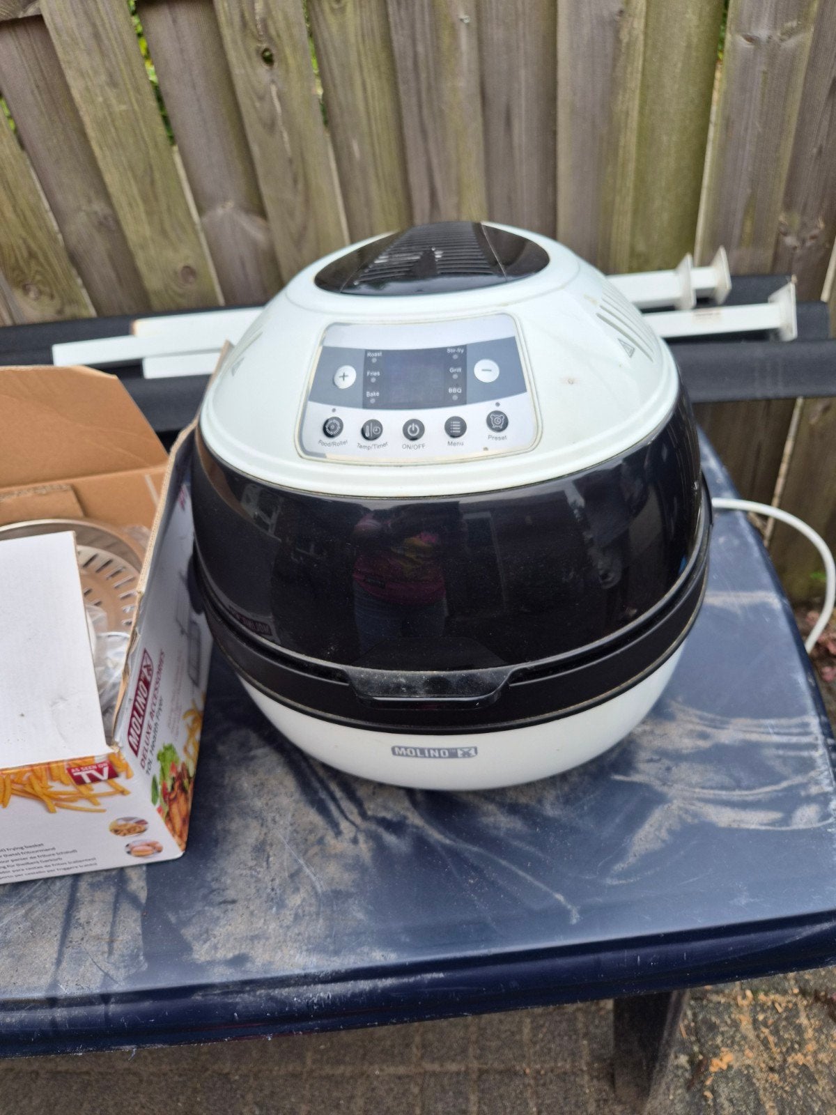 Molino Health Fryer - Heteluchtfriteuse met accessoires, Witgoed en Apparatuur, Frituurpannen, 2 tot 3 liter, Ophalen, Zo goed als nieuw