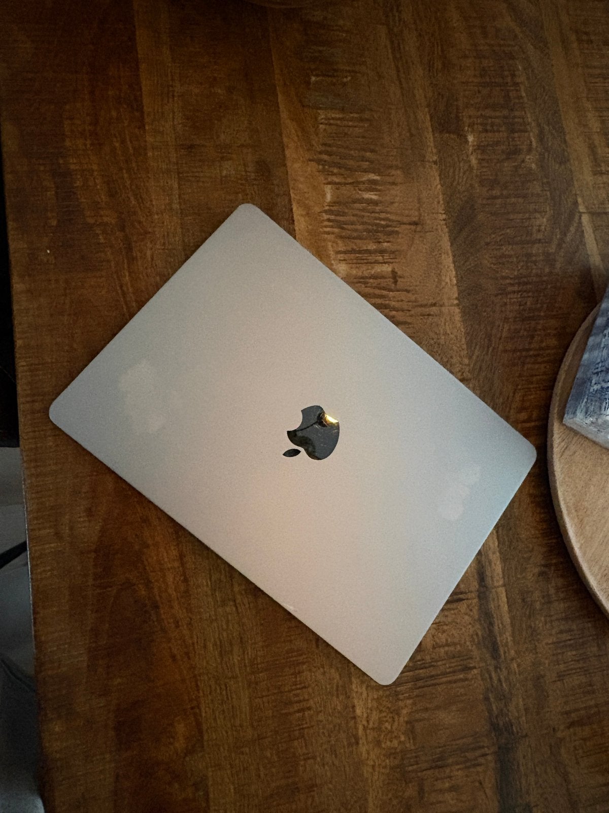 Macbook Air 2022, 8 GB, 13 inch, Refurbished, Ophalen of Verzenden