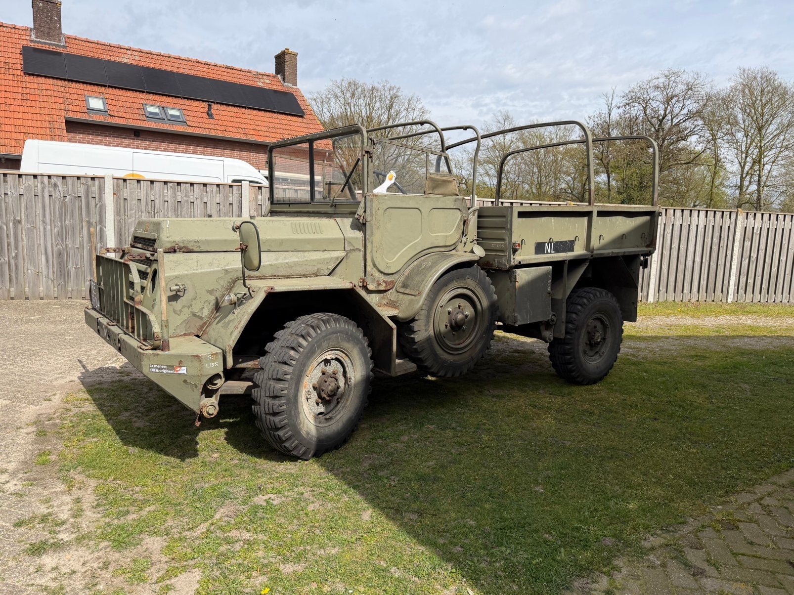 Te koop groot legervoertuig DAF YA126 3.5T B rijbewijs!, Stof, 102 pk, Overige kleuren, Vierwielaandrijving