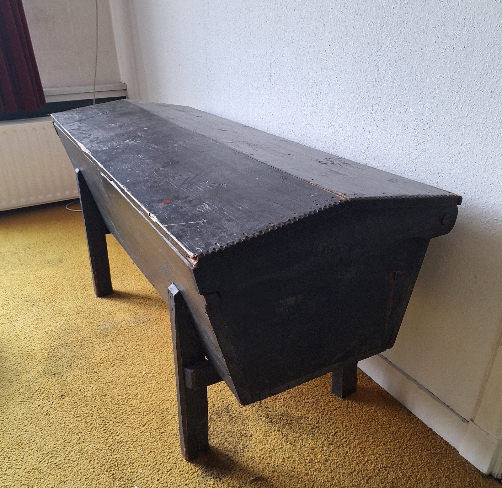 Antieke houten trog / deegkist, Ophalen