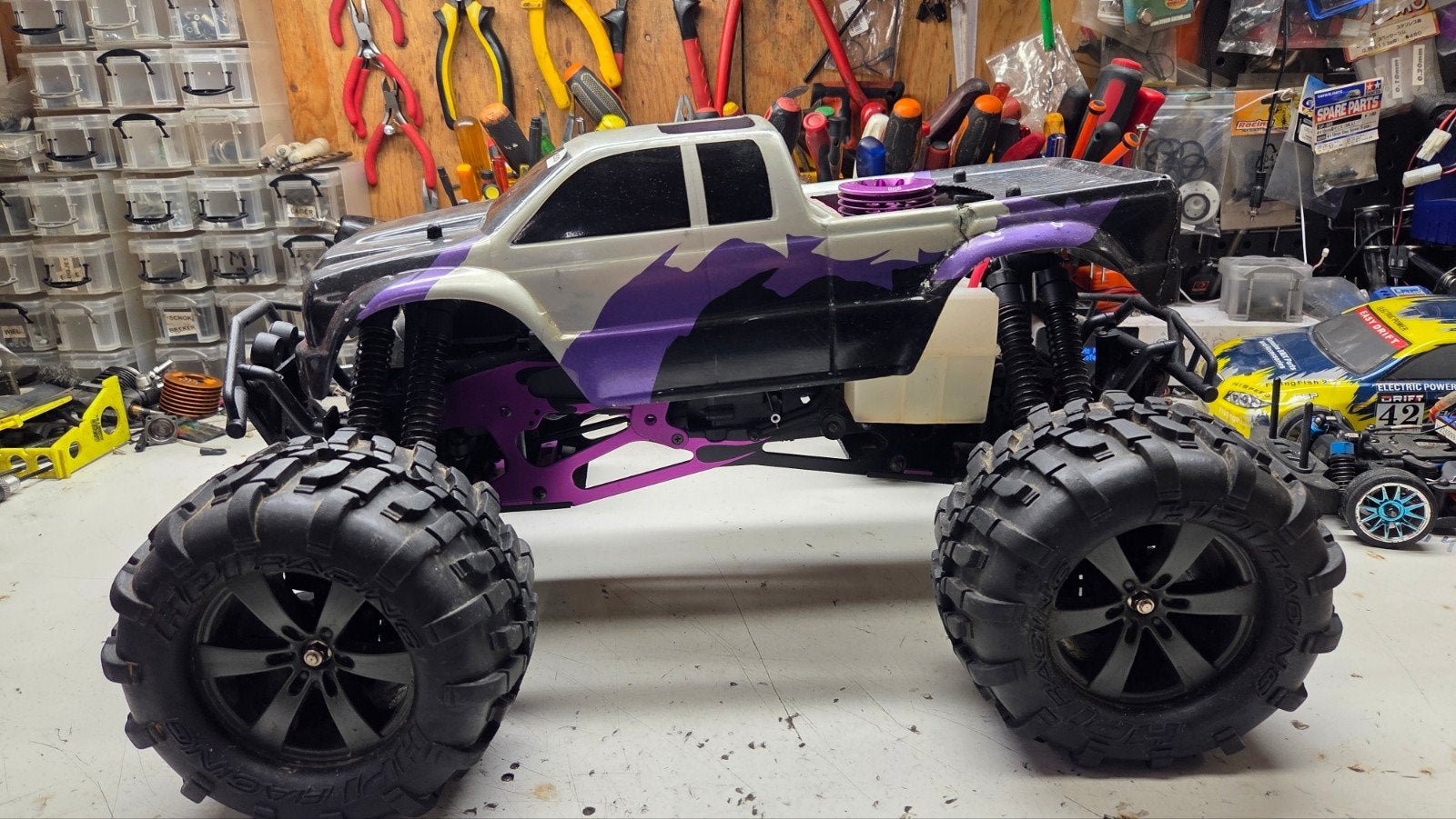 Te koop mooie hpi savage, Gebruikt, Auto offroad, Ophalen of Verzenden, Schaal 1:8