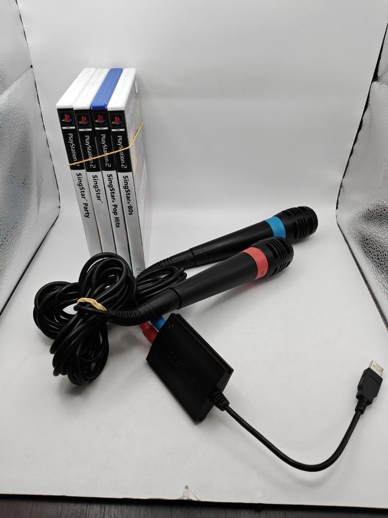 SingStar PS2 games met microfoons, Muziek, ., Ophalen of Verzenden, Zo goed als nieuw