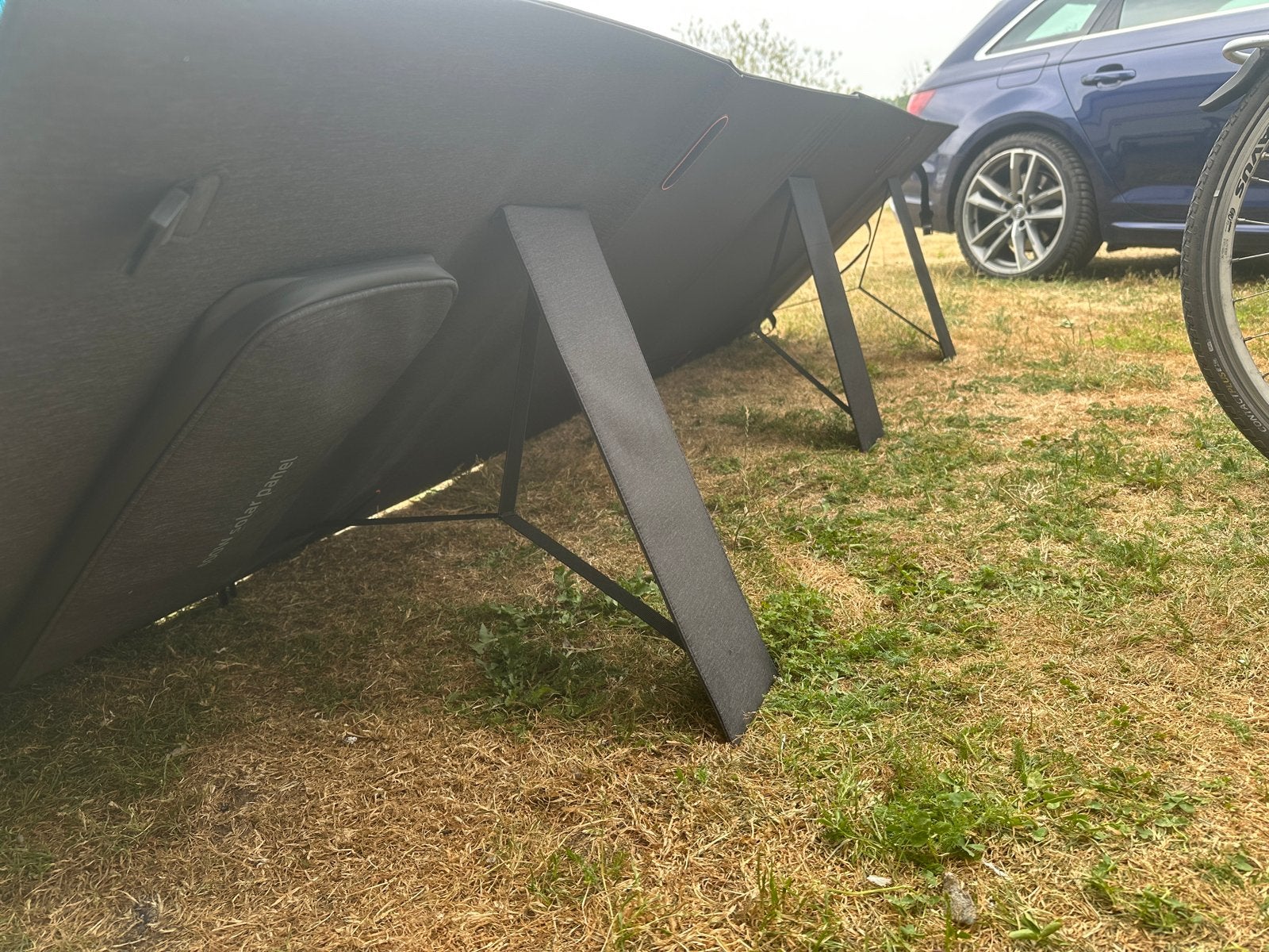 Draagbaar 400W Zonnepaneel - Ideaal voor onderweg, Ophalen of Verzenden, Zo goed als nieuw