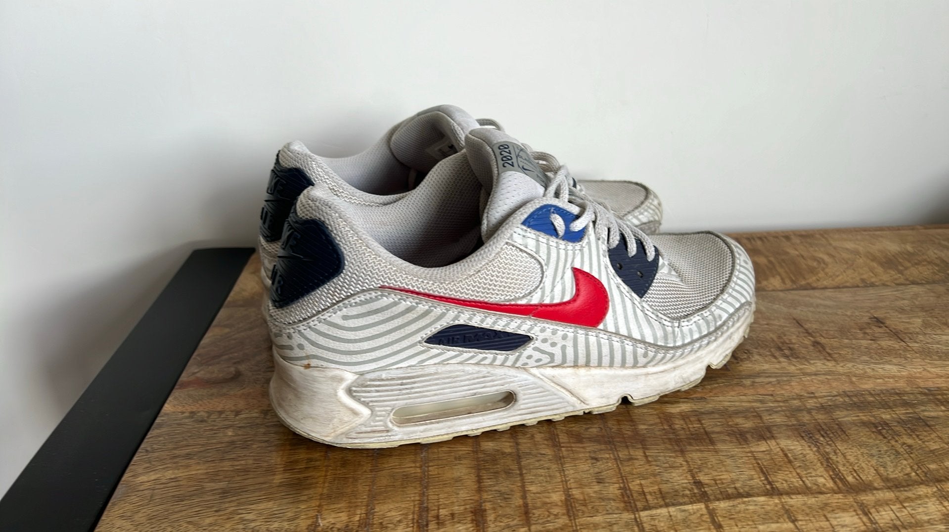 Nike air max 90 maat 44, Kleding | Heren, Schoenen, Wit, Ophalen of Verzenden, Sneakers of Gympen, Gedragen