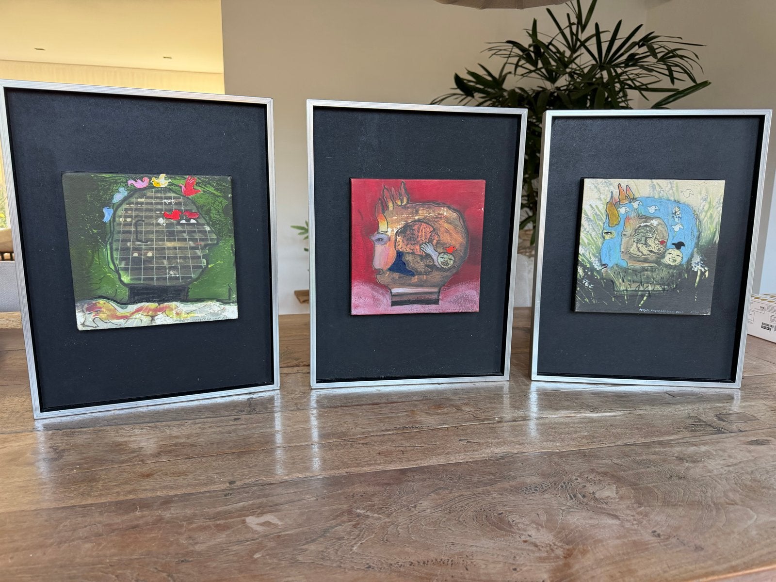 Set van 3 ingelijste kunstwerken van Michel van Overbeeke, Ophalen