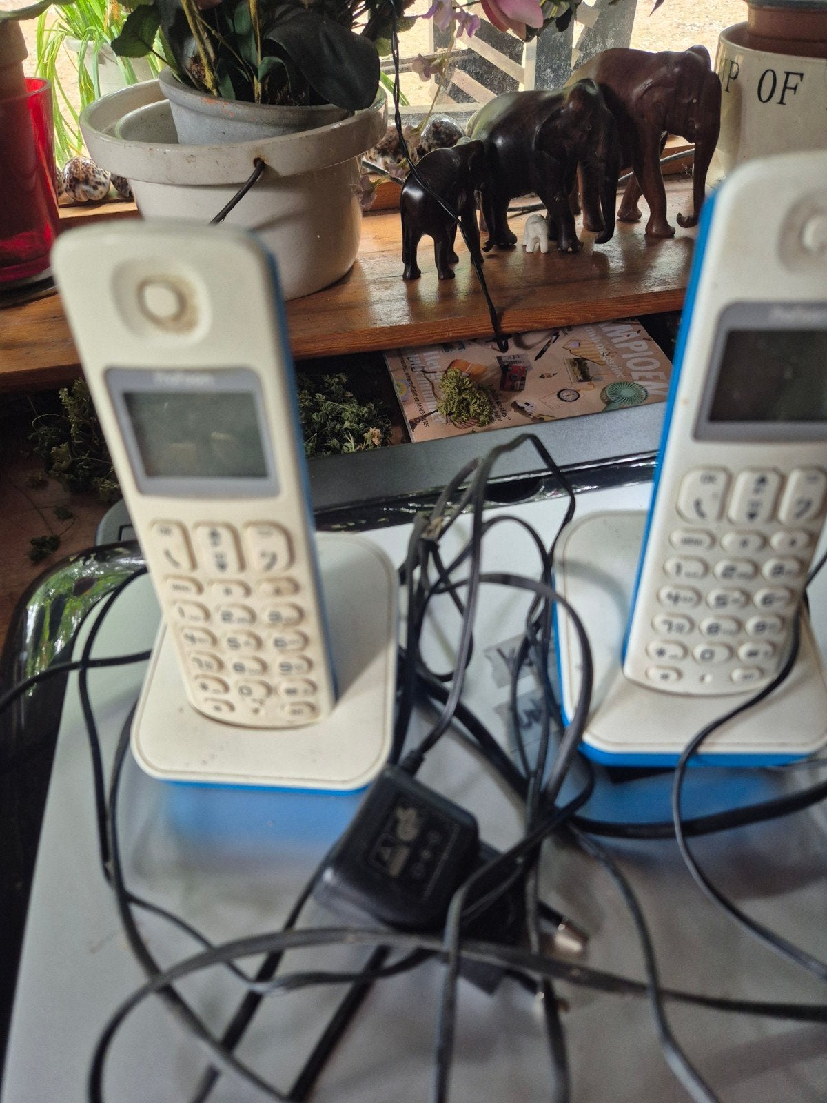 2x Huistelefoon, Telecommunicatie, Vaste telefoons | Handsets en Draadloos, Ophalen of Verzenden, Zo goed als nieuw, 2 handsets