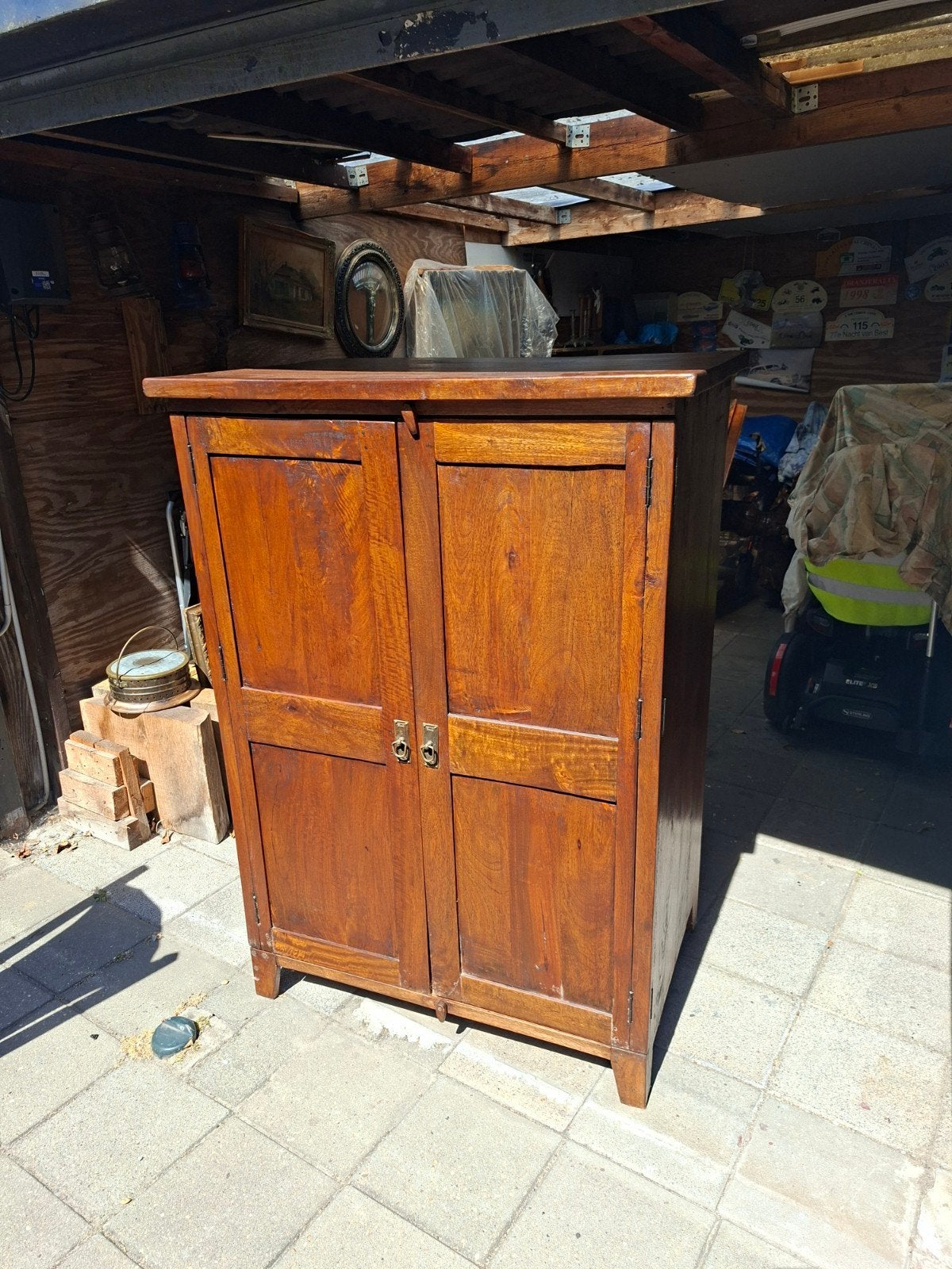 antieke kast/computer kast, Ophalen