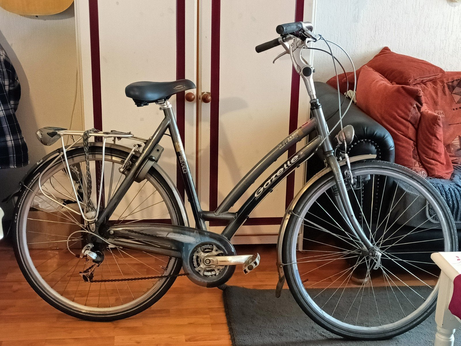 GAZELLE DAMESFIETS 28 INCH 61CM, Ophalen, Gebruikt, Versnellingen, 56 cm of meer