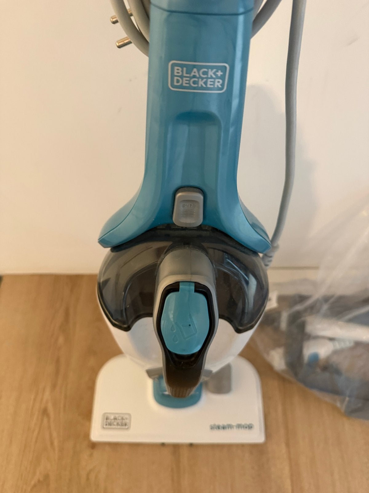 Black+Decker Steam-mop Stoomreiniger met accessoires, Ophalen of Verzenden, Zo goed als nieuw