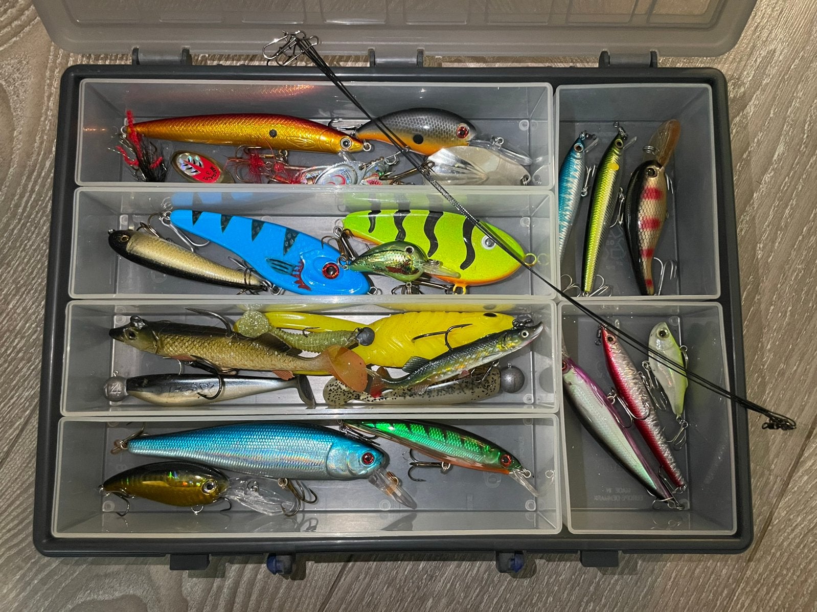 Tacklebox vol kunstaas , roofvis set , snoek, Ophalen of Verzenden, Zo goed als nieuw, Overige typen