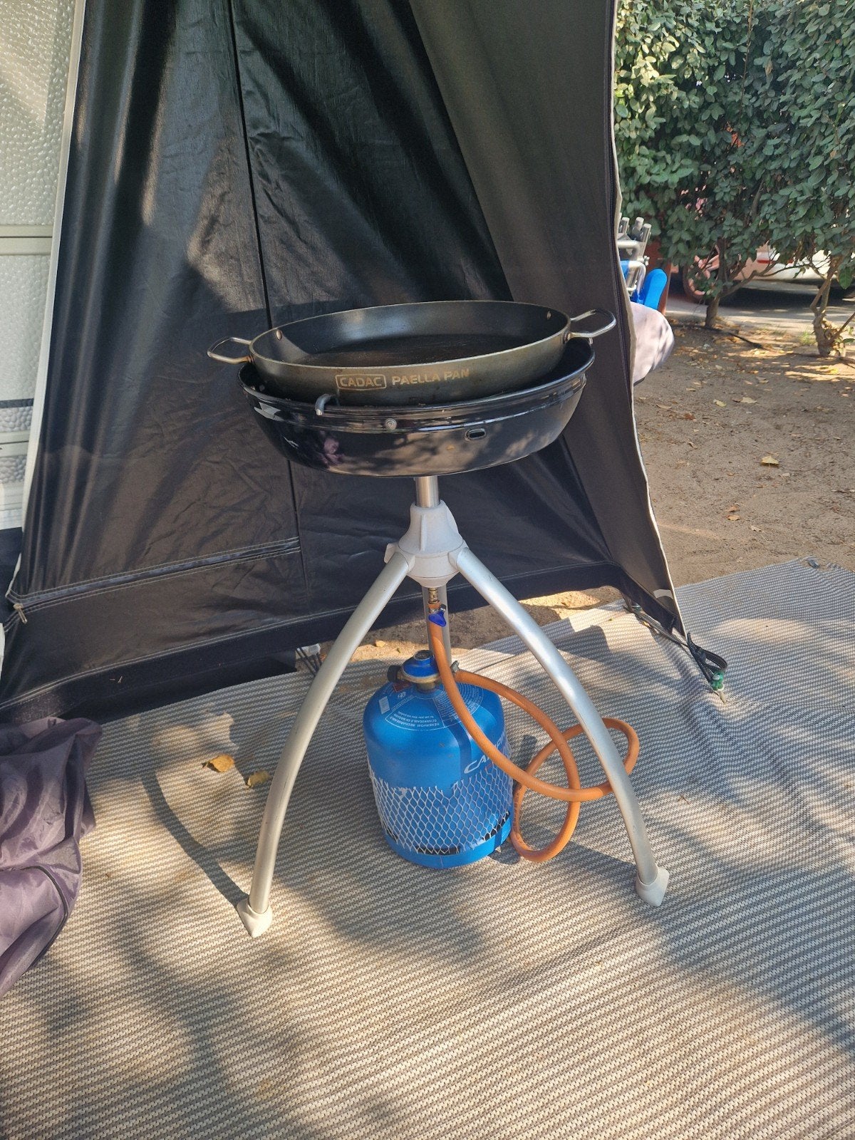 Cadac Paella Pan met Skottelbraai en Gasfles, Ophalen, Gebruikt