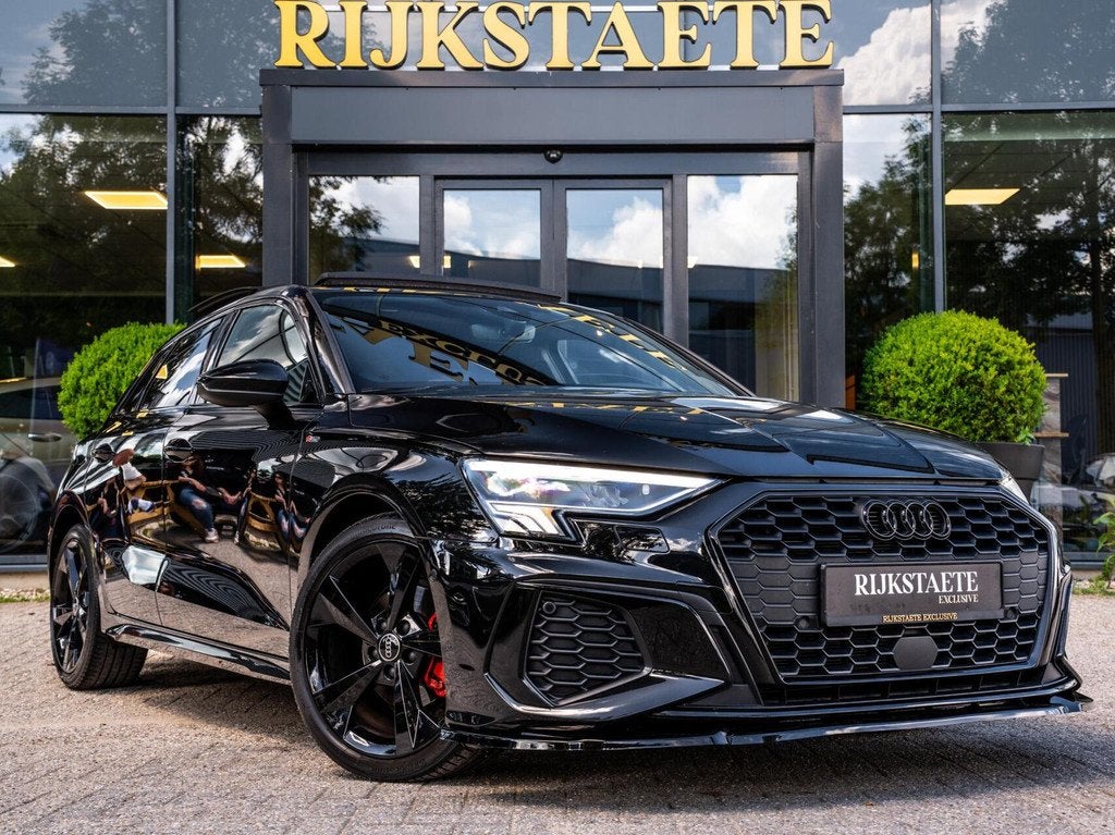 Audi A3 Sportback 35 TFSI S-LINE|PANO|SFEERVERL.|ACC|S3-LOOK, Auto's, Audi, 4 cilinders, 150 pk, Leder en Stof, Zwart