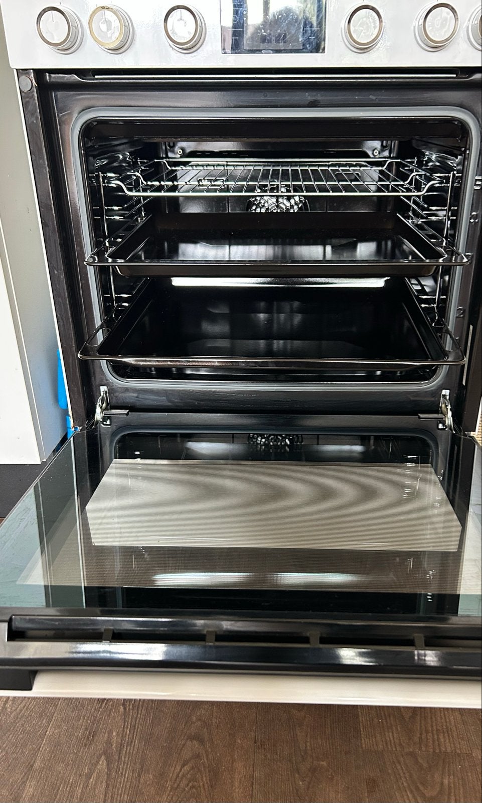 Bosch gasfornuis met oven, Ophalen, Gebruikt, Hete lucht, 60 cm of meer