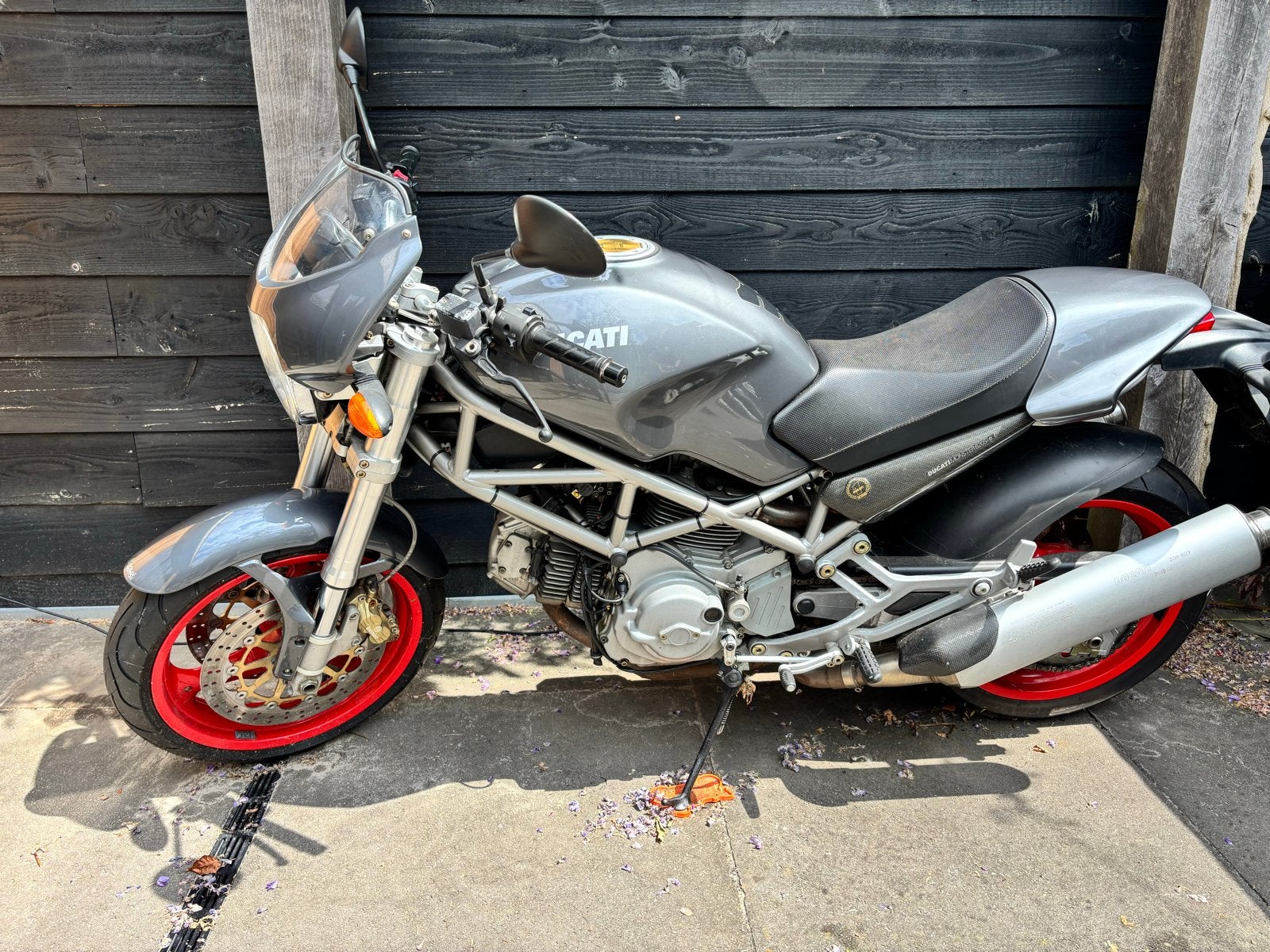 Ducati Monster 620 Dark i.e. - Goed onderhouden, Motoren, 2 cilinders, Motorrijbewijs A, Gebruikt, Particulier