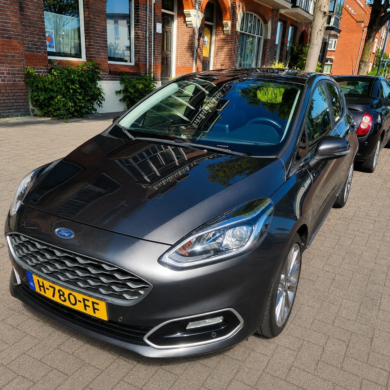 Ford Fiësta 1.0 Ecoboost 140PK 5D 2018 Grijs, Voorwielaandrijving, Lichtsensor, 1064 kg, Leder en Stof