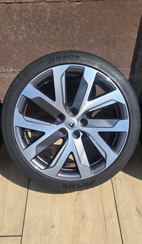 Originele 19 inch lichtmetalen Renault Velgen met banden, 19 inch, Nieuw, Ophalen of Verzenden, Band(en)