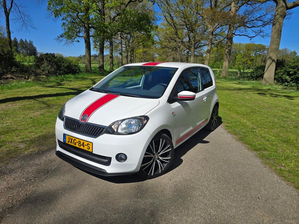 Skoda Citigo Sport 1.0 55KW 2014 Wit, Auto's, Stof, 74 pk, 4 stoelen, Wit