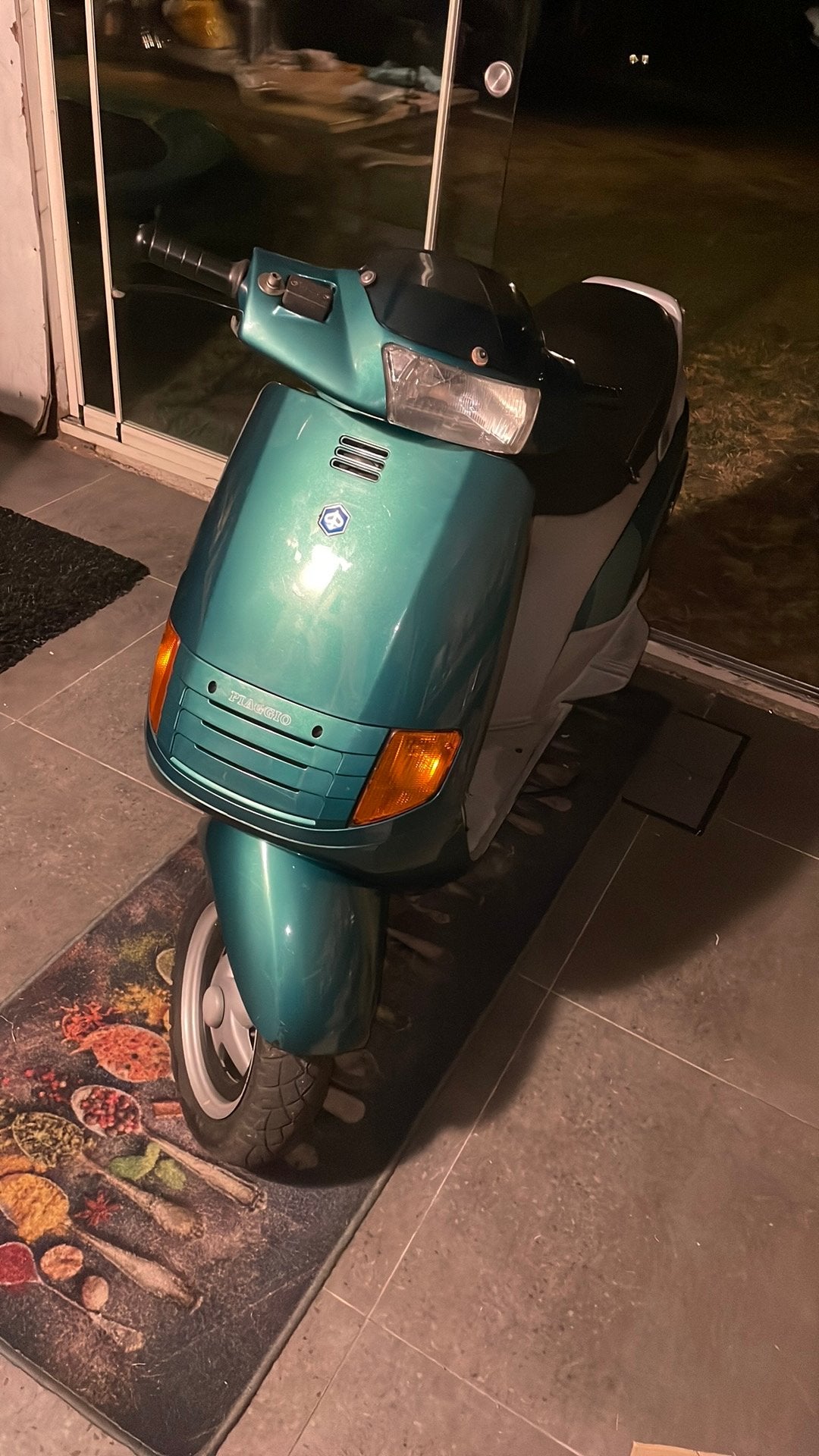 Skr 172cc stage 2  a1, Ophalen, Zo goed als nieuw, Carburateur, Piaggio