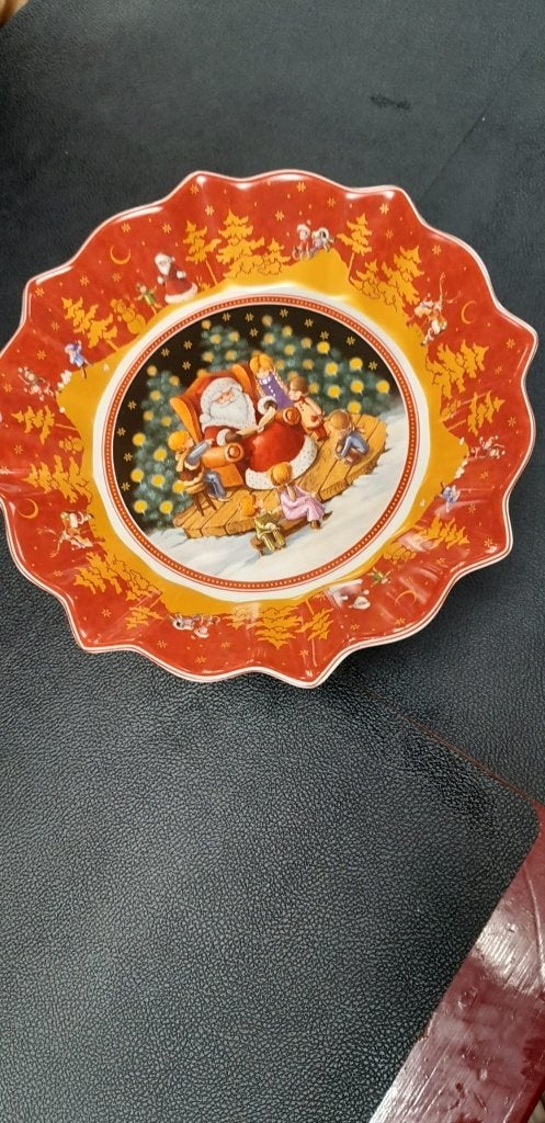 Villeroy&Boch kerst ster schaal op poot, Ophalen of Verzenden, Zo goed als nieuw