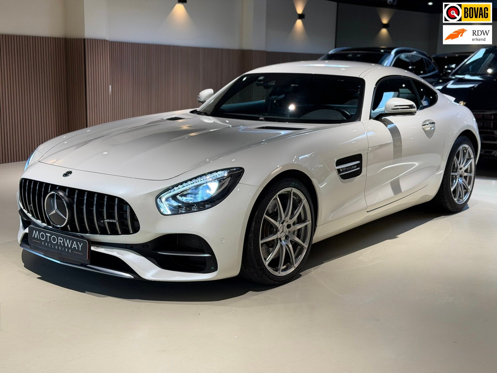 Mercedes-Benz AMG GT 4.0 S|V8|Camera|Navi|Memory|Leder, Auto's, Mercedes-Benz, Automaat, Achterwielaandrijving, Gebruikt, Wit