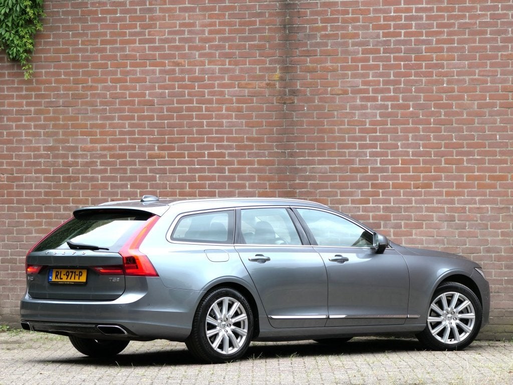 Volvo V90 T5 Inscription 12MND garantie / Trekhaak / Massage, Auto's, Volvo, Automaat, 12 maanden, 15 km/l, Euro 6