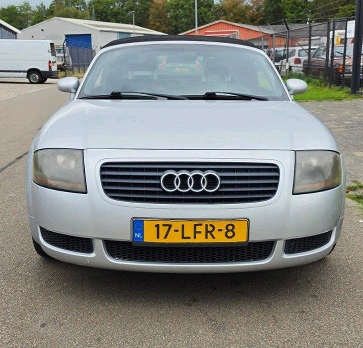 Audi TT 2000 Grijs, Auto's, Audi, TT, Cabriolet, 179 pk, Bedrijf