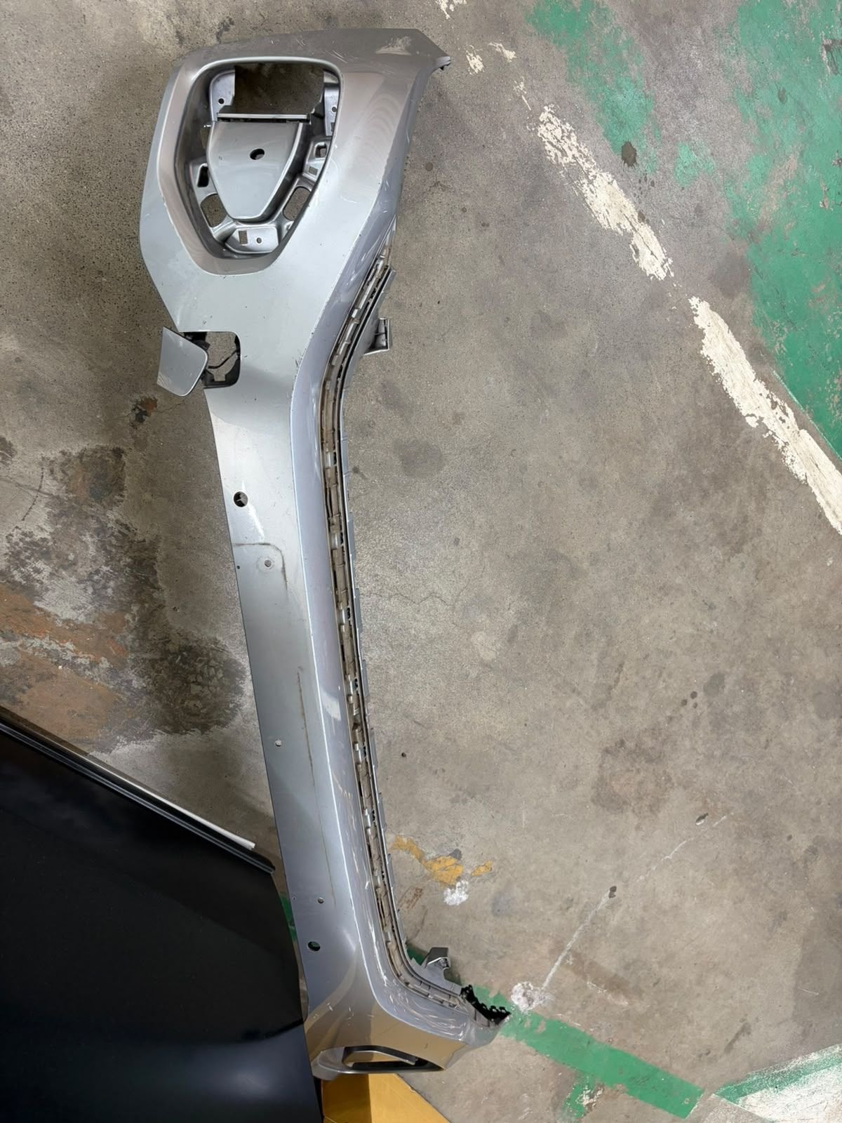 Originele VW Caddy 5 Voorbumper (2020+) – OEM 2GA807221, Gebruikt, -, -, Ophalen of Verzenden