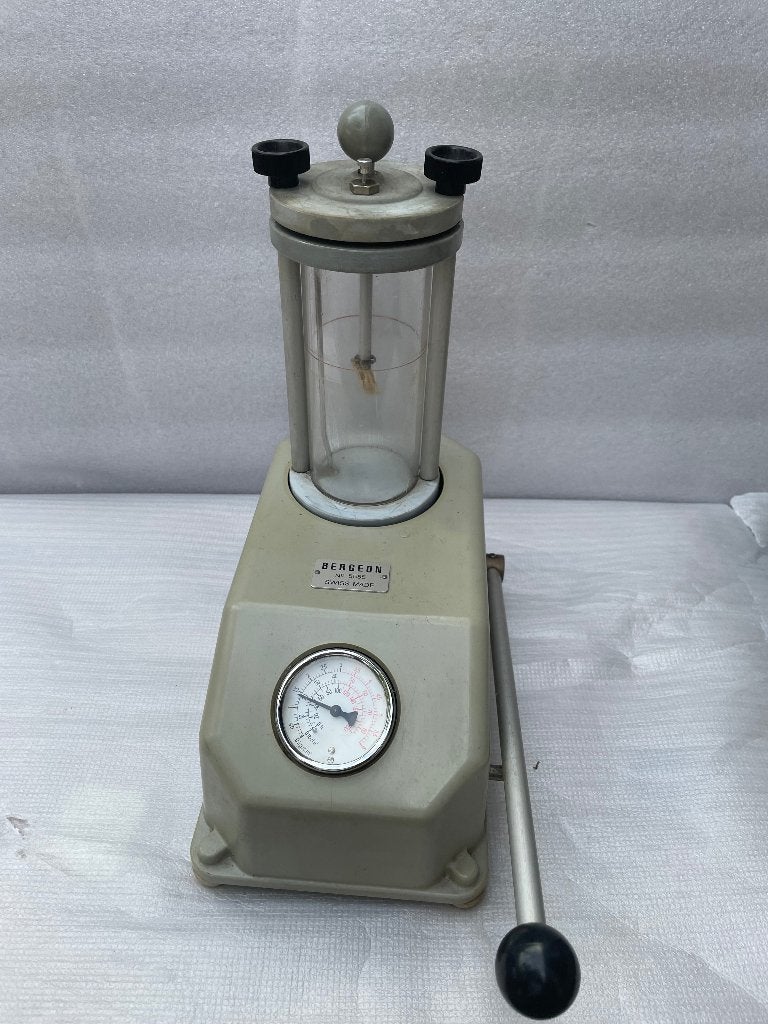 Bergeon 5555 Waterdichtheidstester Horlogemakersgereedschap, Ophalen
