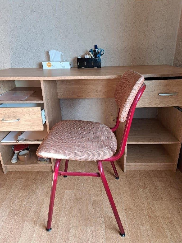 bureau met stoel, Ophalen, Gebruikt, Bureau-kast combinatie