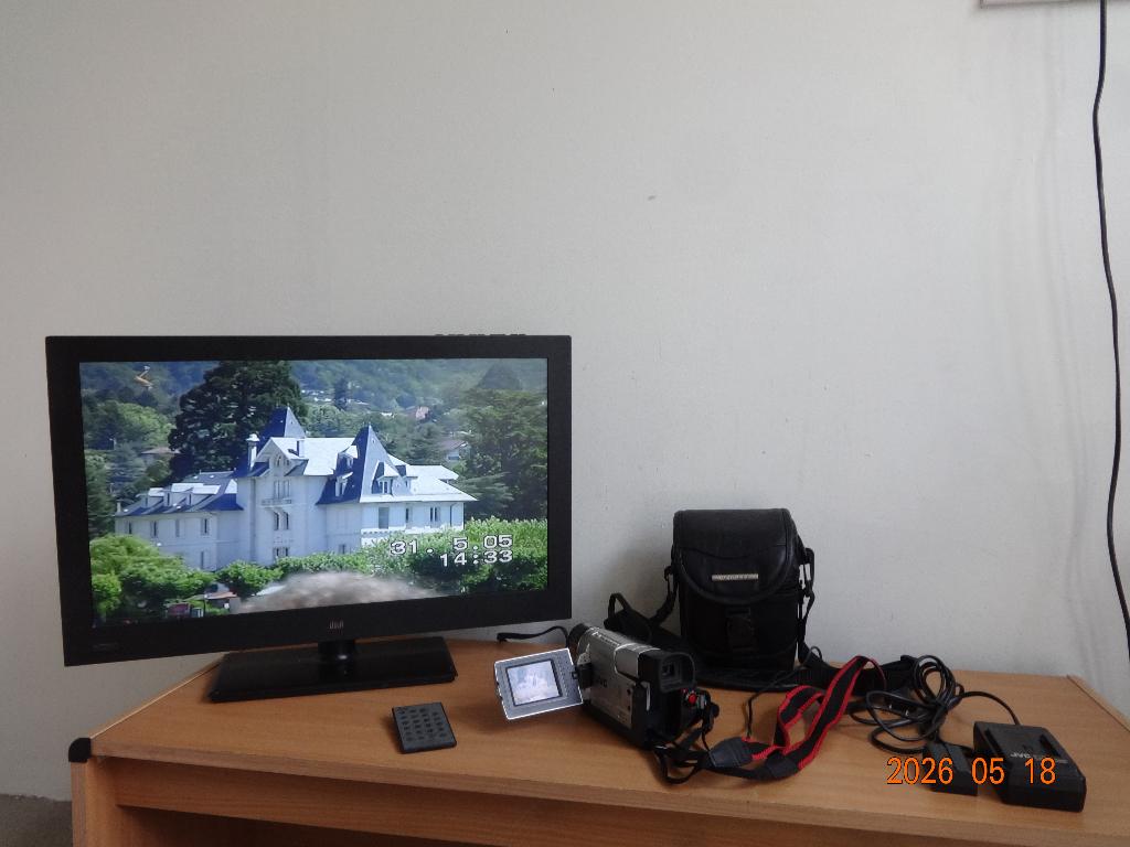 JVC GR-DVL100 Hifi Stereo MiniDV camcorder, Mini dv, Canon, Ophalen of Verzenden, Zo goed als nieuw