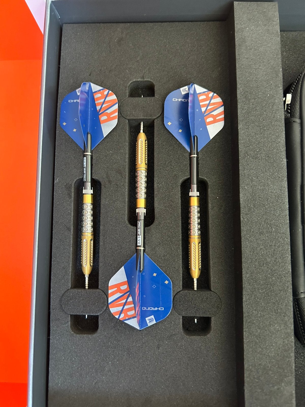 Raymond van Barneveld Chrono | 23G | complete set, Ophalen of Verzenden, Nieuw, Pijlen