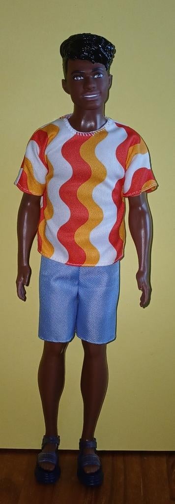 Ken van barbie, Verzamelen, Poppen, Ophalen of Verzenden, Zo goed als nieuw, Fashion Doll