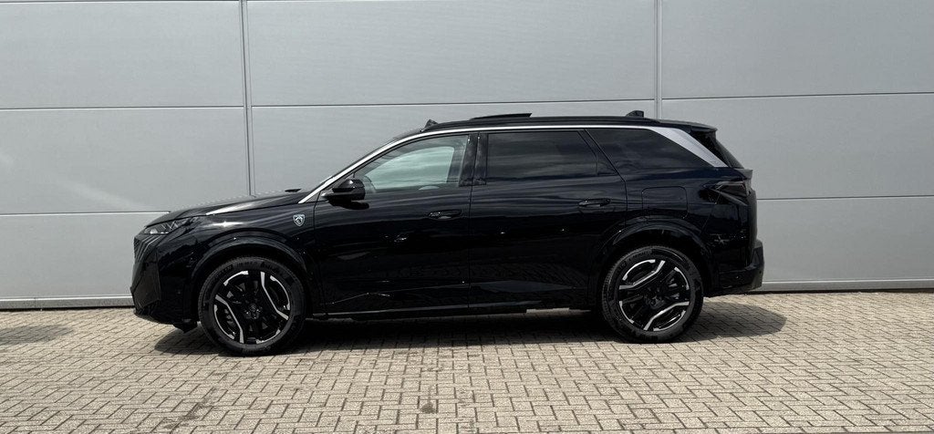 Peugeot e-5008 GT Avantage 73 kWh | Stoelmassage | 360 camer, Auto's, Peugeot, 12 maanden, 213 pk, 7 stoelen, Zwart