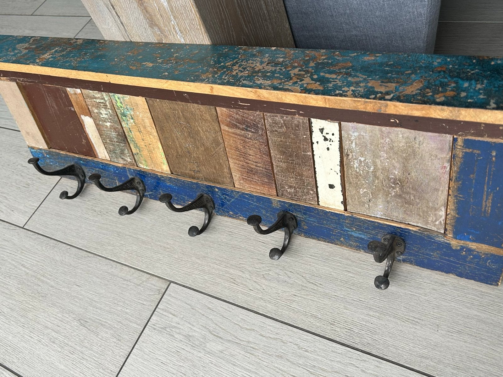 wandkapstok van gerecycled hout met 6 haken, Wandkapstok, Ophalen of Verzenden, Zo goed als nieuw, Minder dan 100 cm